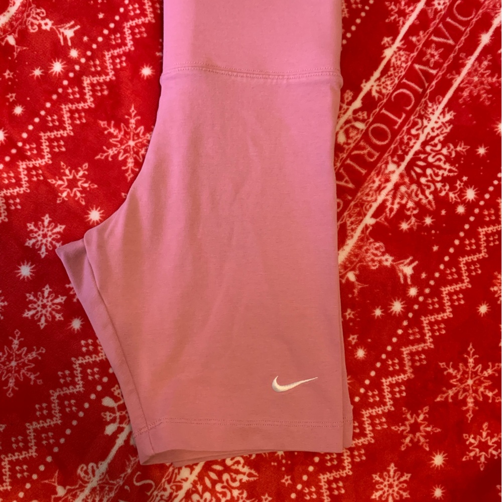 nike biker shorts